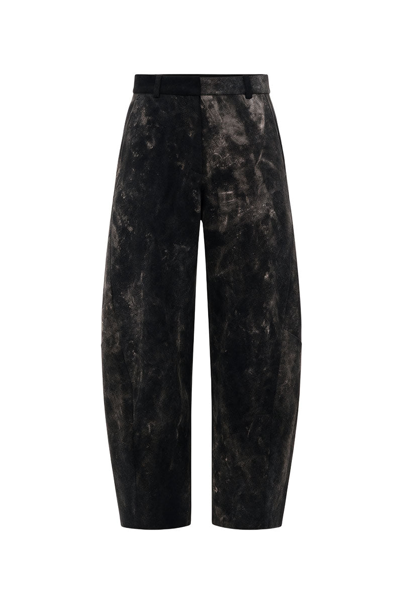 BLACK BARREL-LEG JEANS