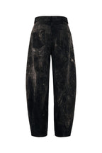 BLACK BARREL-LEG JEANS