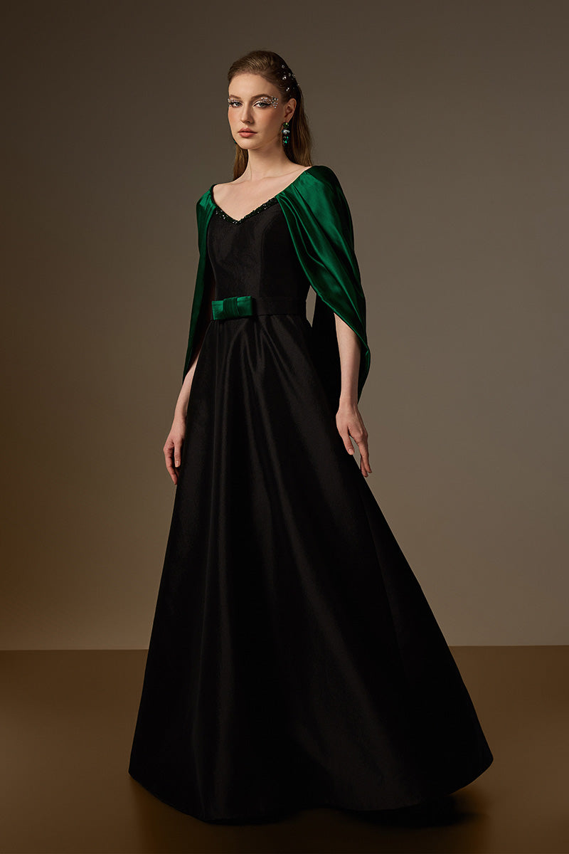 GENEVIEVE GREEN AND BLACK DRAPED V-NECK A-LINE GOWN