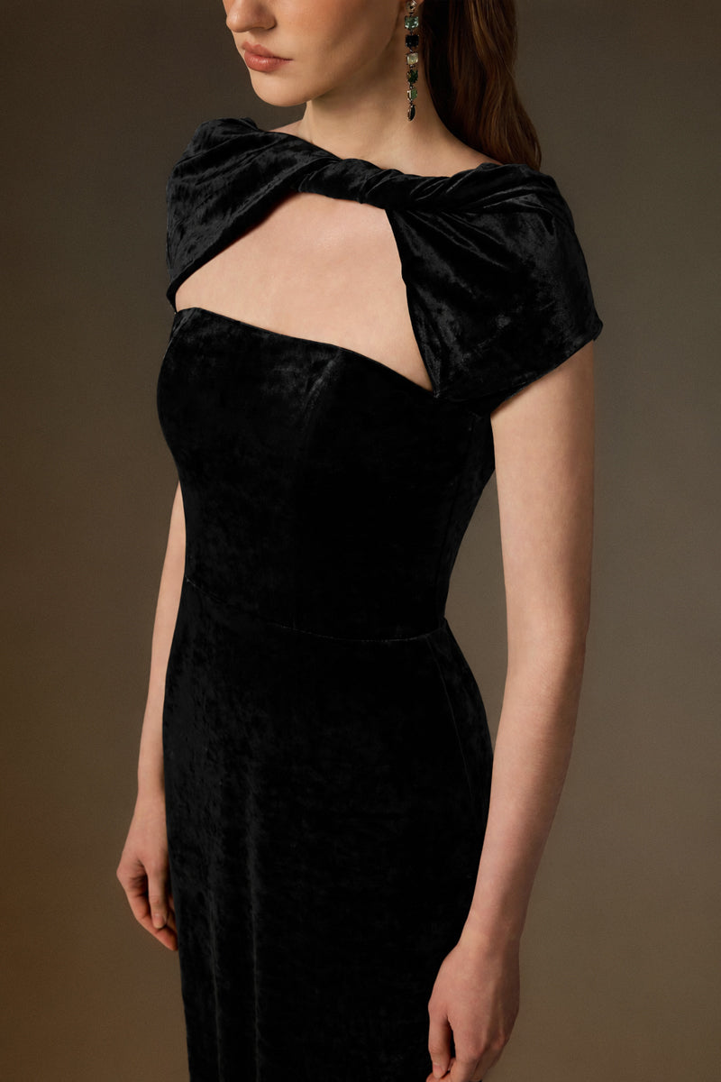 PENELOPE BLACK SHORT SLEEVE DRAPED VELVET GOWN