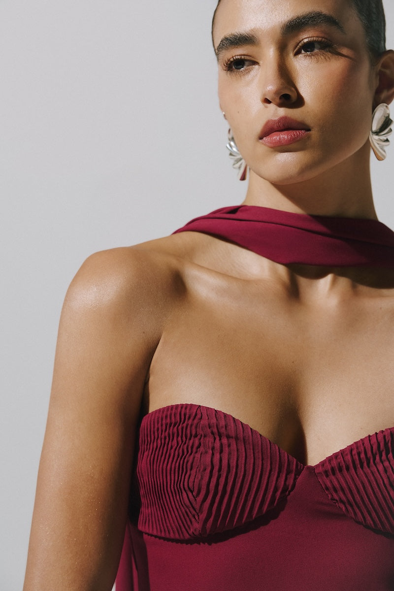 ATHENA GOWN