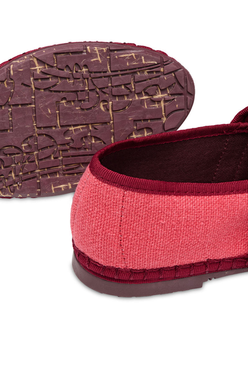 CLAIRE CHERRY FLATS