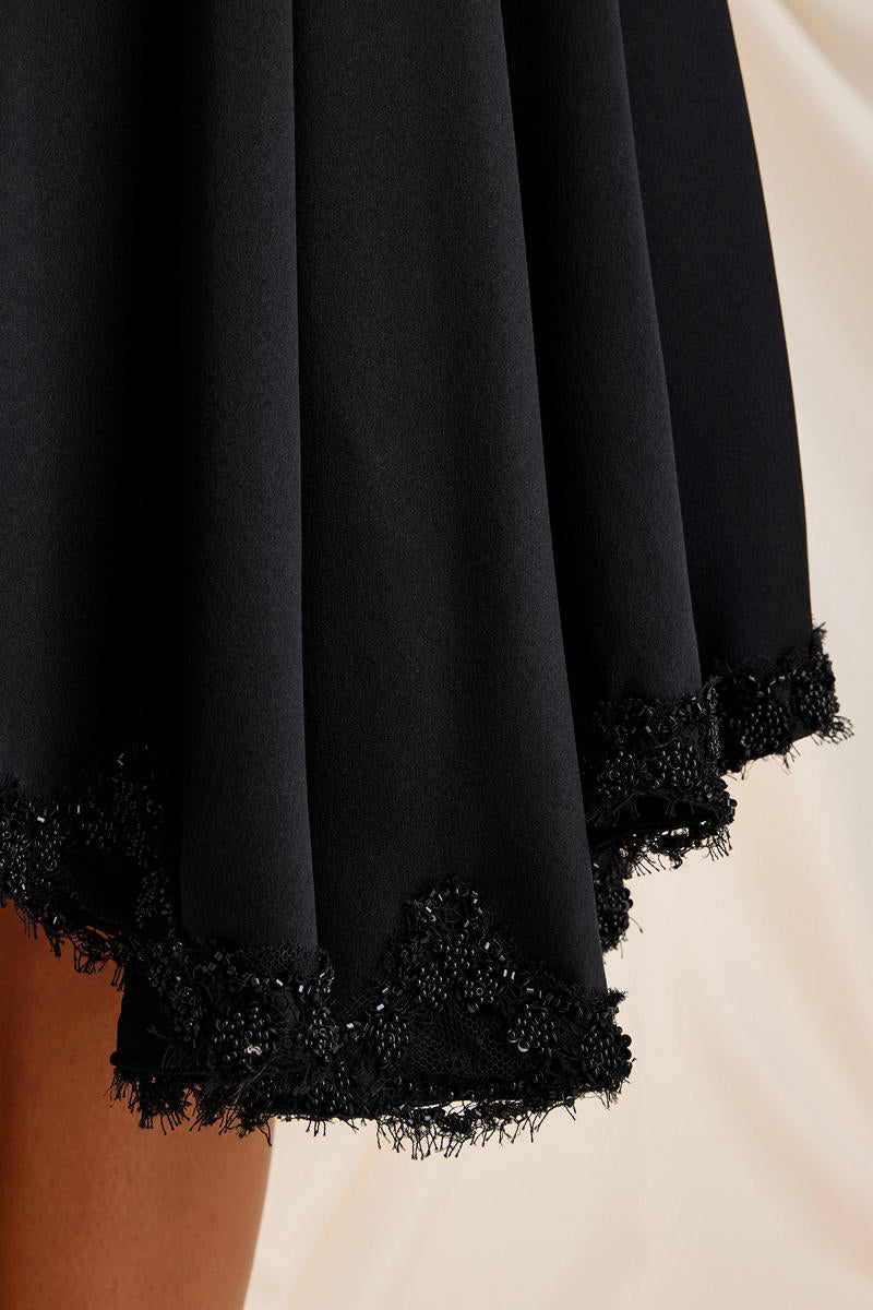 LAUREN SKIRT IN BLACK