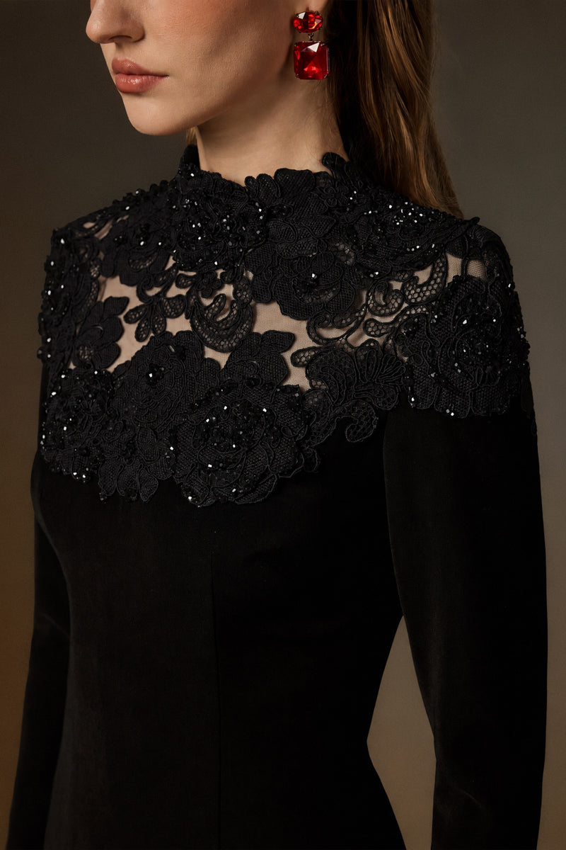 CORDELIA BLACK CRYSTAL EMBELLISHED LACE COLUMN GOWN