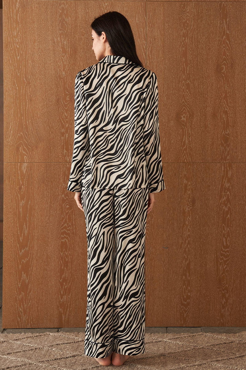 JUNGLE ZEBRA PRINT WOMEN'S SILK PAJAMA SET IN ZEBRA PRINT