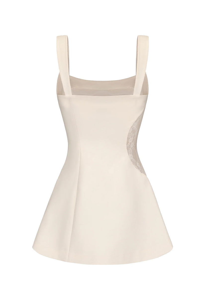 SELENA DRESS IN WHITE