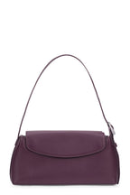 YARA BAGUETTE CRINKLE IN CHERRY