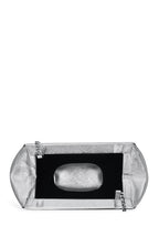 ELIZABETH BAGUETTE MINI CLUTCH IN SILVER