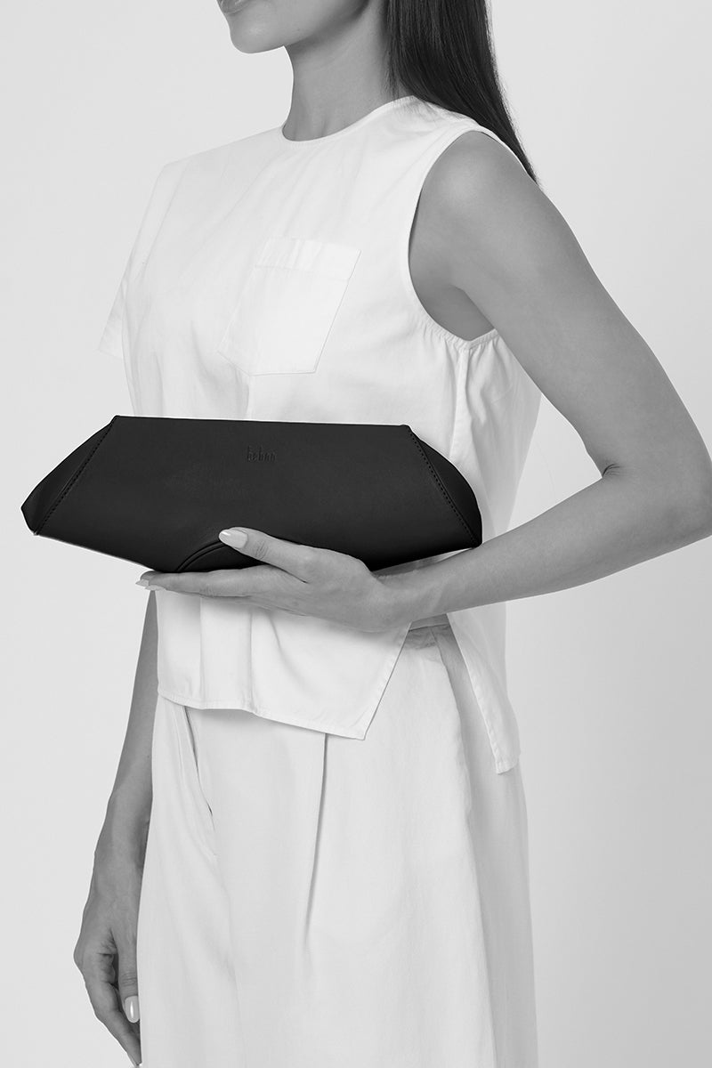 ELIZABETH BAGUETTE MINI CLUTCH IN HEMATITE
