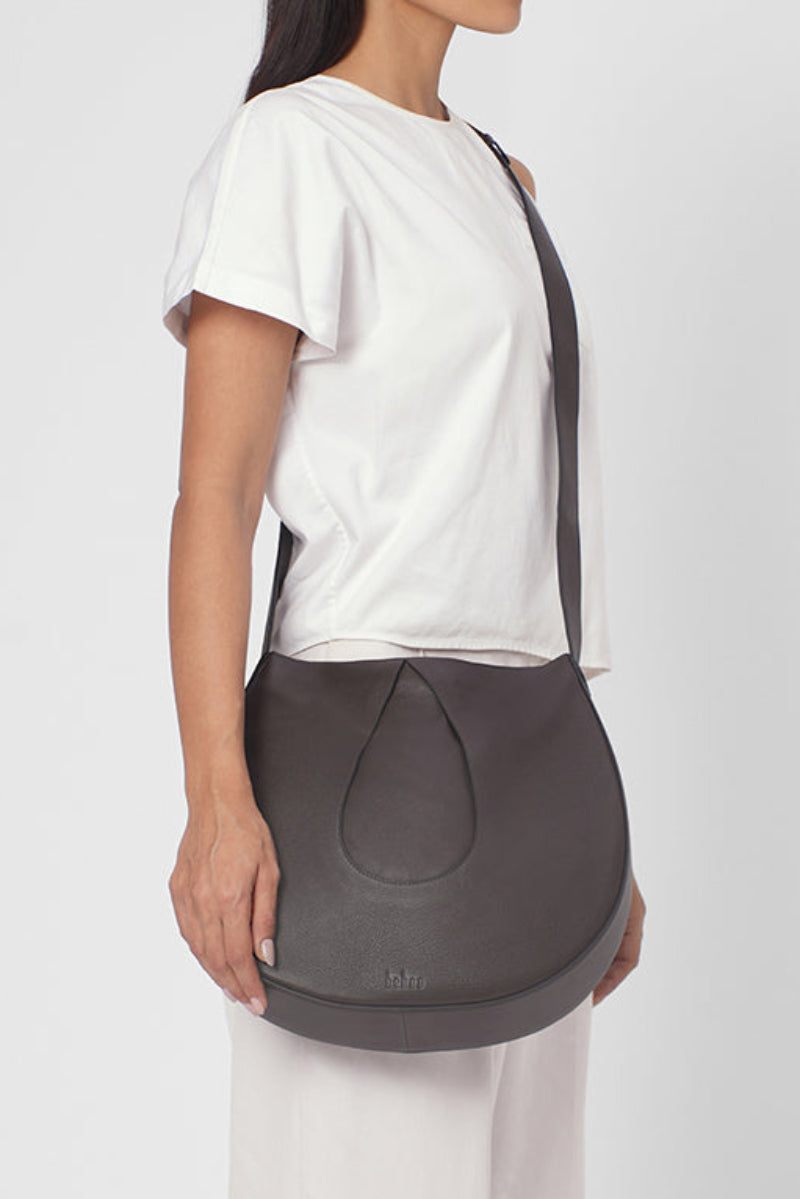 NILDE HOBO MILLED IN CACAO